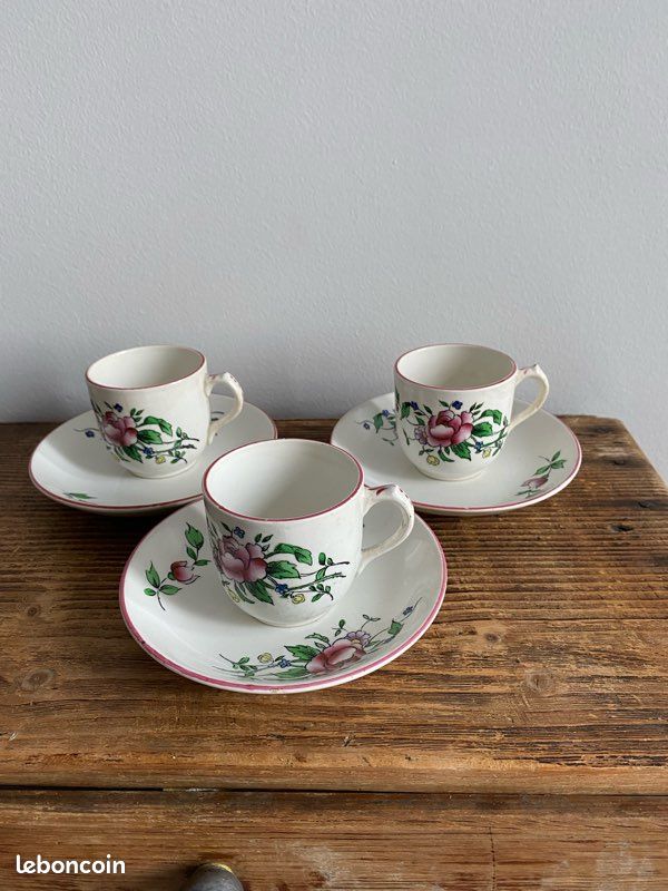Lot de tasses Boch La Louvière (image 1)
