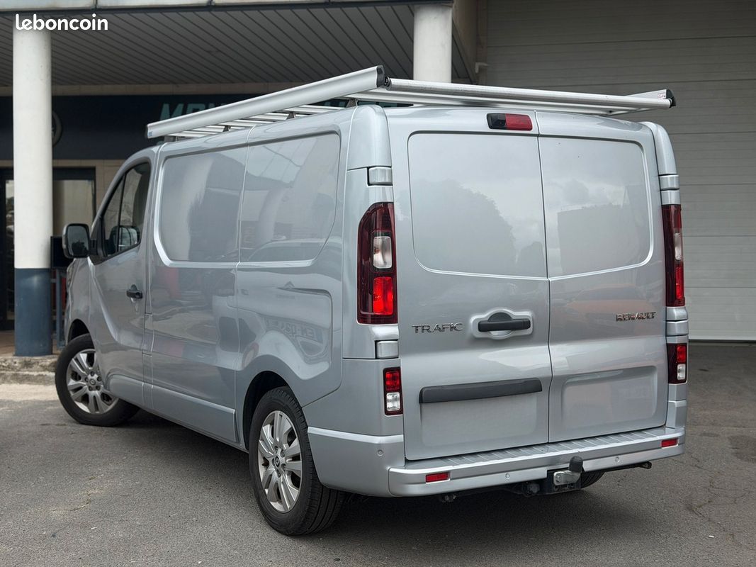 RENAULT Trafic Fourgon Phase 3 L1H1 2.8T 2.0 dCi EDC6 150 cv (image 2)