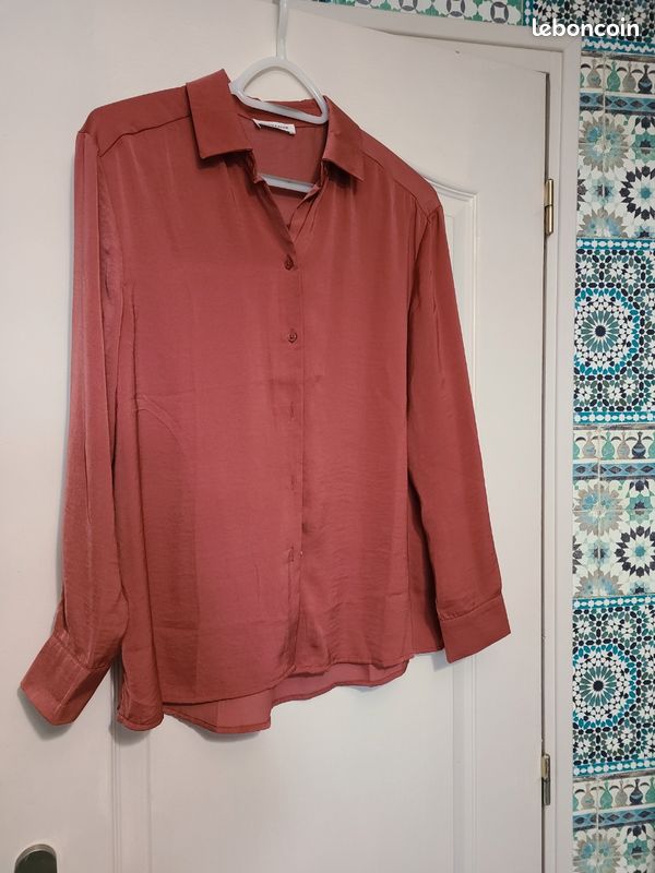 Chemisier neuf couleur rouille effet satiné Vêtements