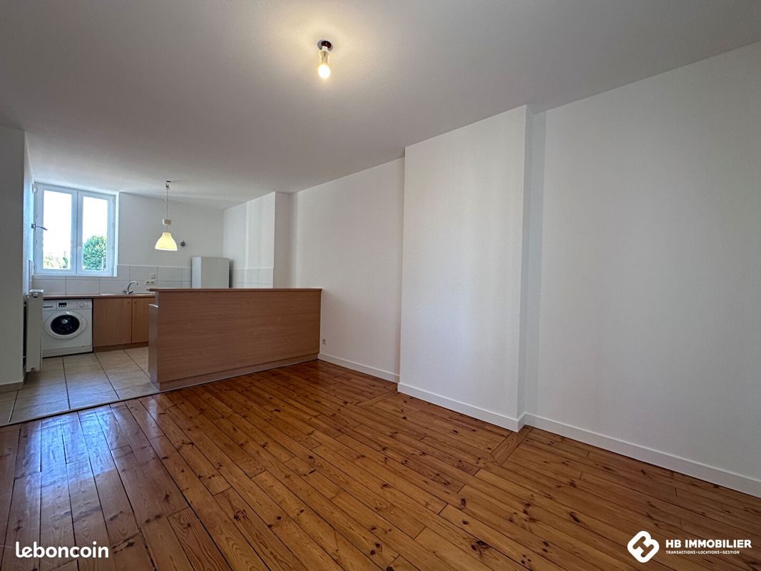 Appartement 2 pièces 50 m² · à Roanne · 50 m² · 450 €