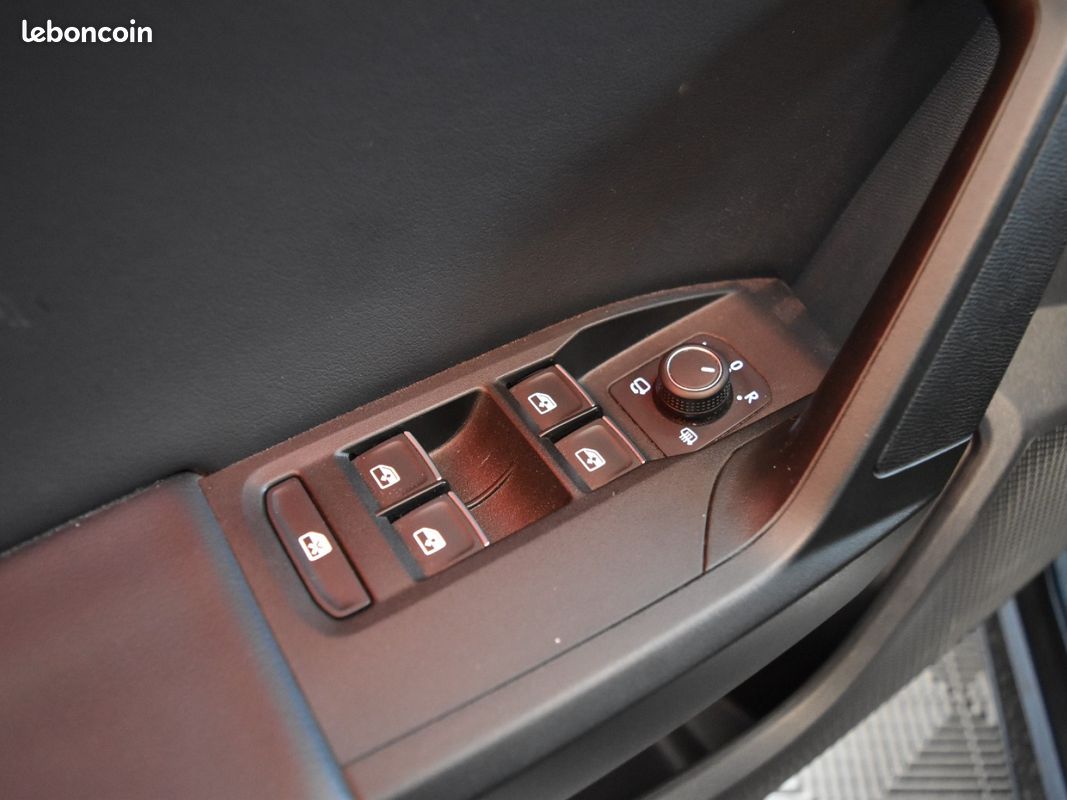 SEAT LEON e-Hybrid 204 ch DSG6 FR (image 32)