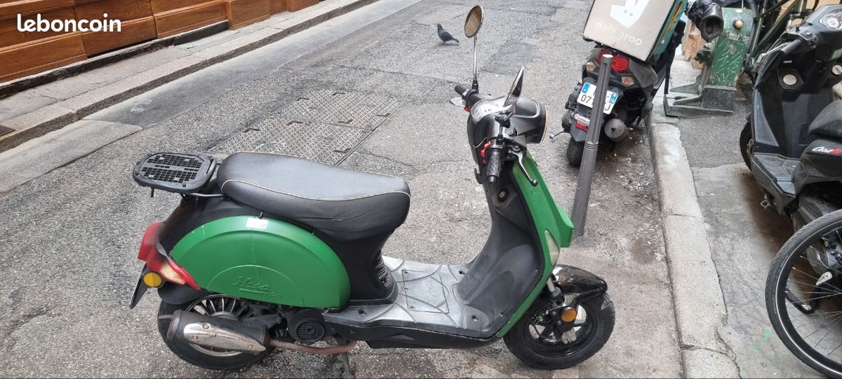 Scooter neco lola 50cc temps Motos
