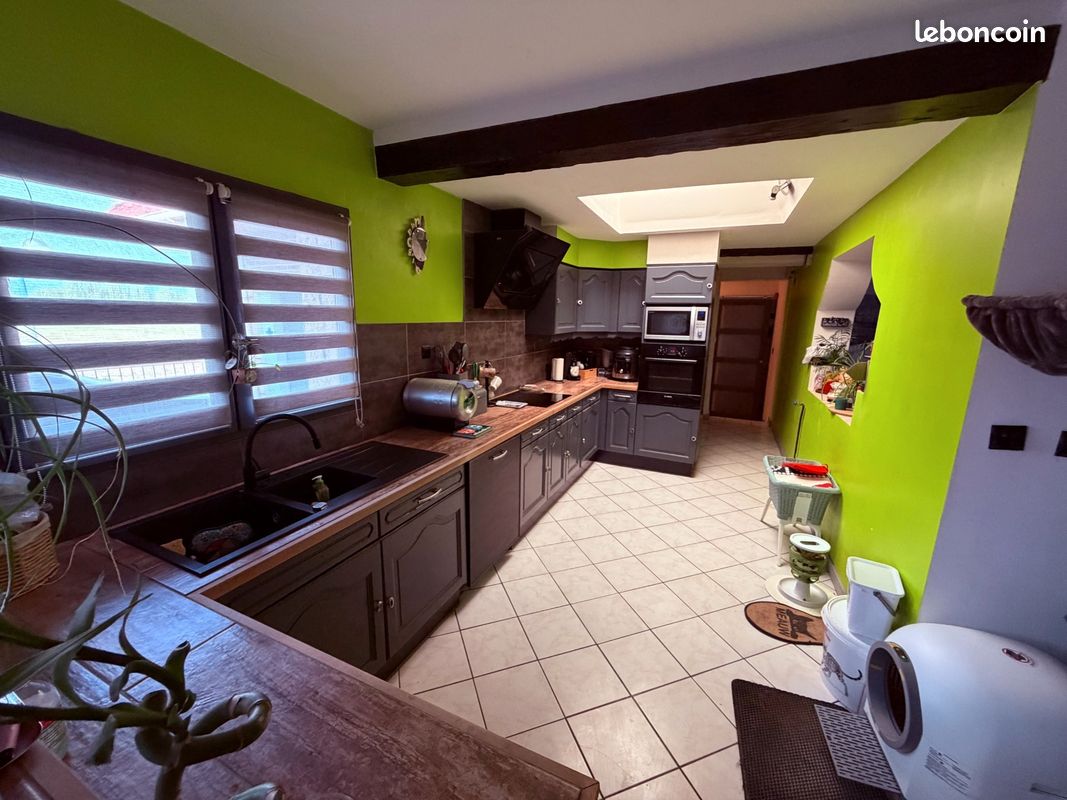 Maison 6 pièces 120 m² · à Montigny-en-Gohelle · 120 m² · 240 000 €