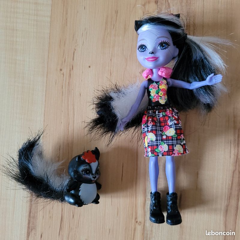 Enchantimals Mini poupée Sage Moufette et figurine Animale Caper (image 1)