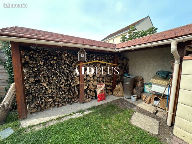 https://img.leboncoin.fr/api/v1/lbcpb1/images/83/24/95/8324956ec44cef0fb1bcbb490929d870d1cdfe80.jpg?rule=ad-image