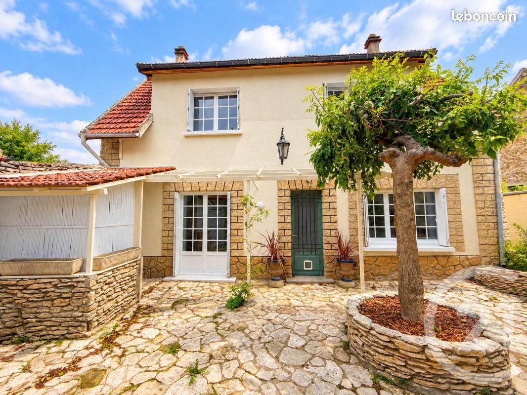 Maison 4 pièces 85 m² · à Foulangues · 85 m² · 258 000 €