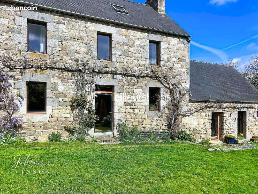 Maison 6 pièces 138 m² · à Le Vieux-Marché · 138 m² · 284 900 €