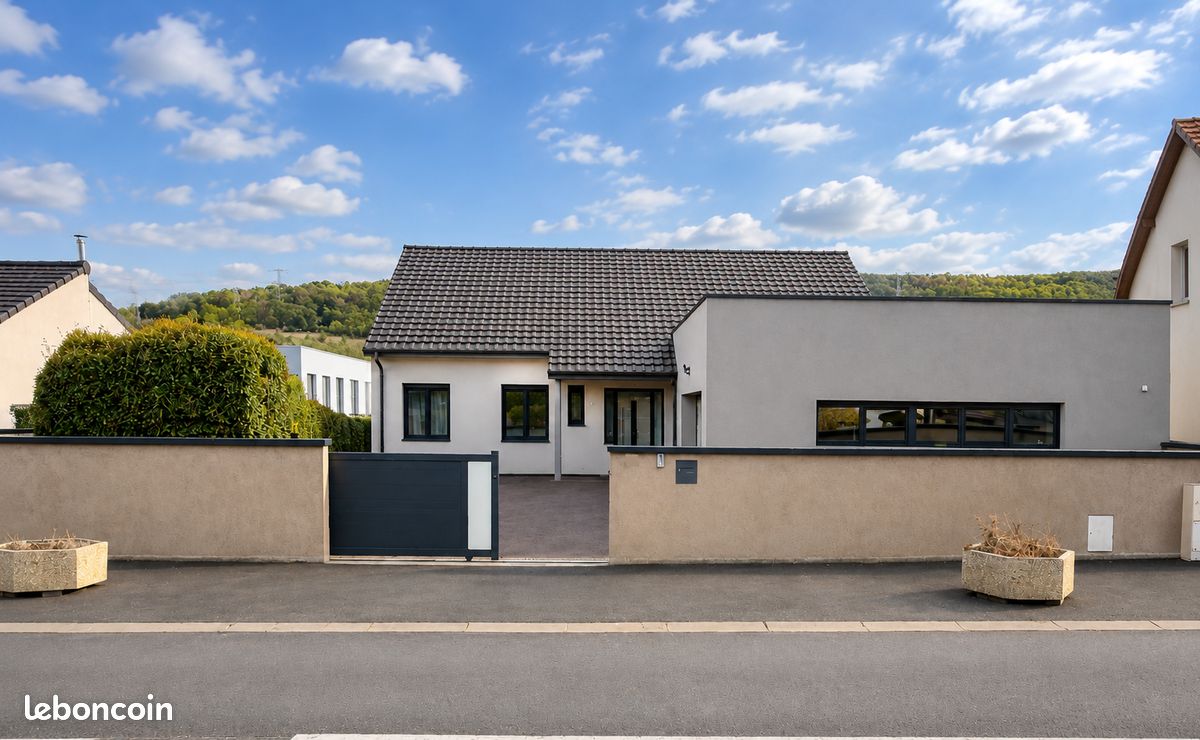 Maison 6 pièces 165 m² · à Marange-Silvange · 165 m² · 460 000 €