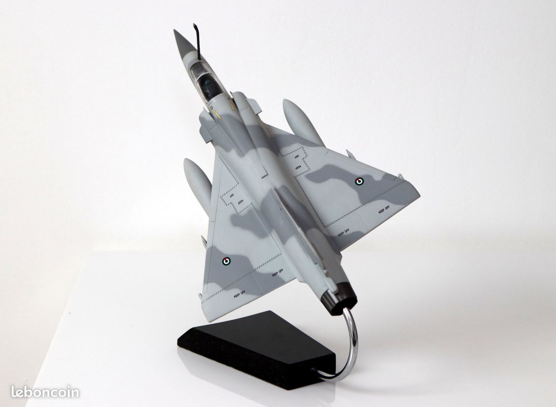 Maquette PANZERHAUBITZE 2000 Char militaire Level 4 échelle 1:72