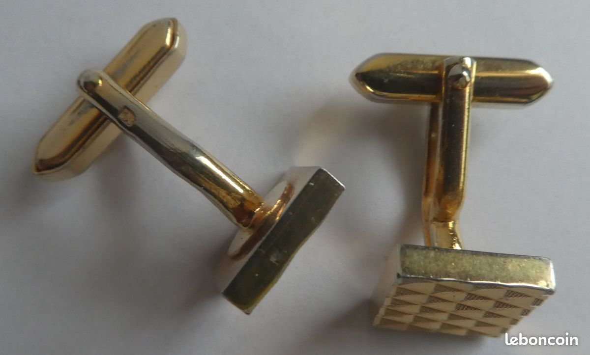 Paire De Boutons De Manchettes Plaqué Or Avec Poinçon - Occasion - Pour Chemise Habillée