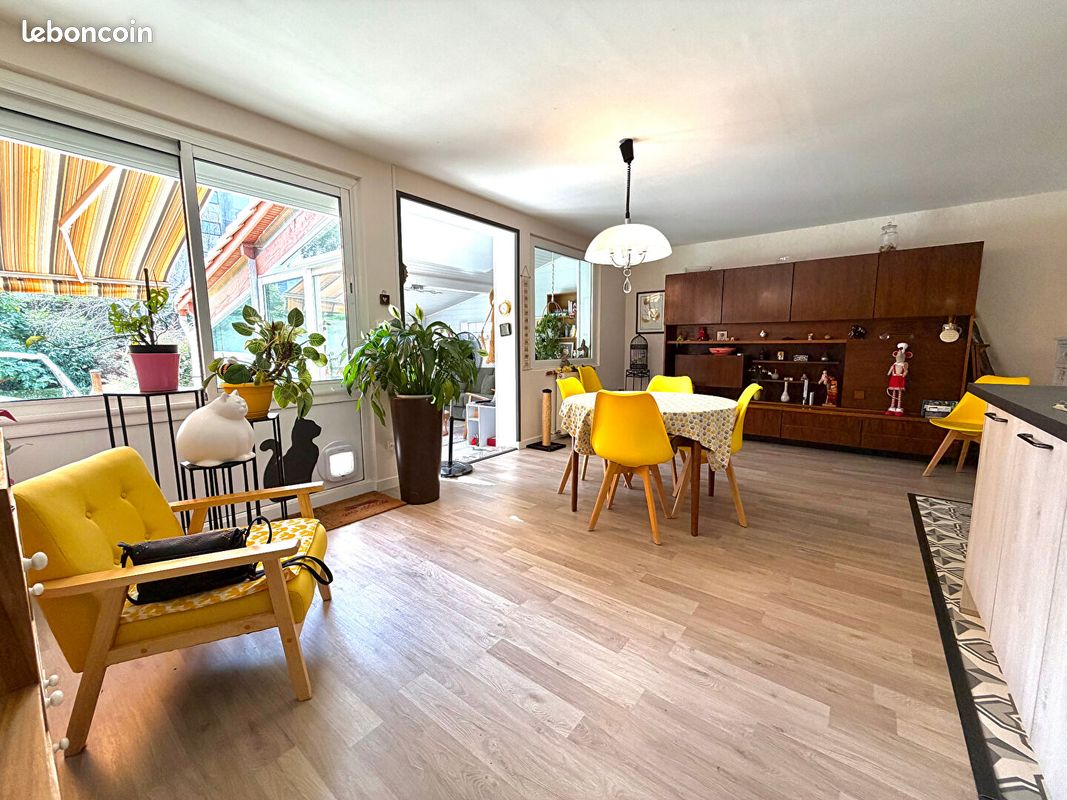 Maison 6 pièces 109 m² · à Mourenx · 109 m² · 196 500 €