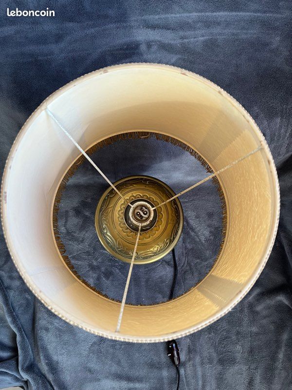 Lampe ancienne pied cuivre (image 3)