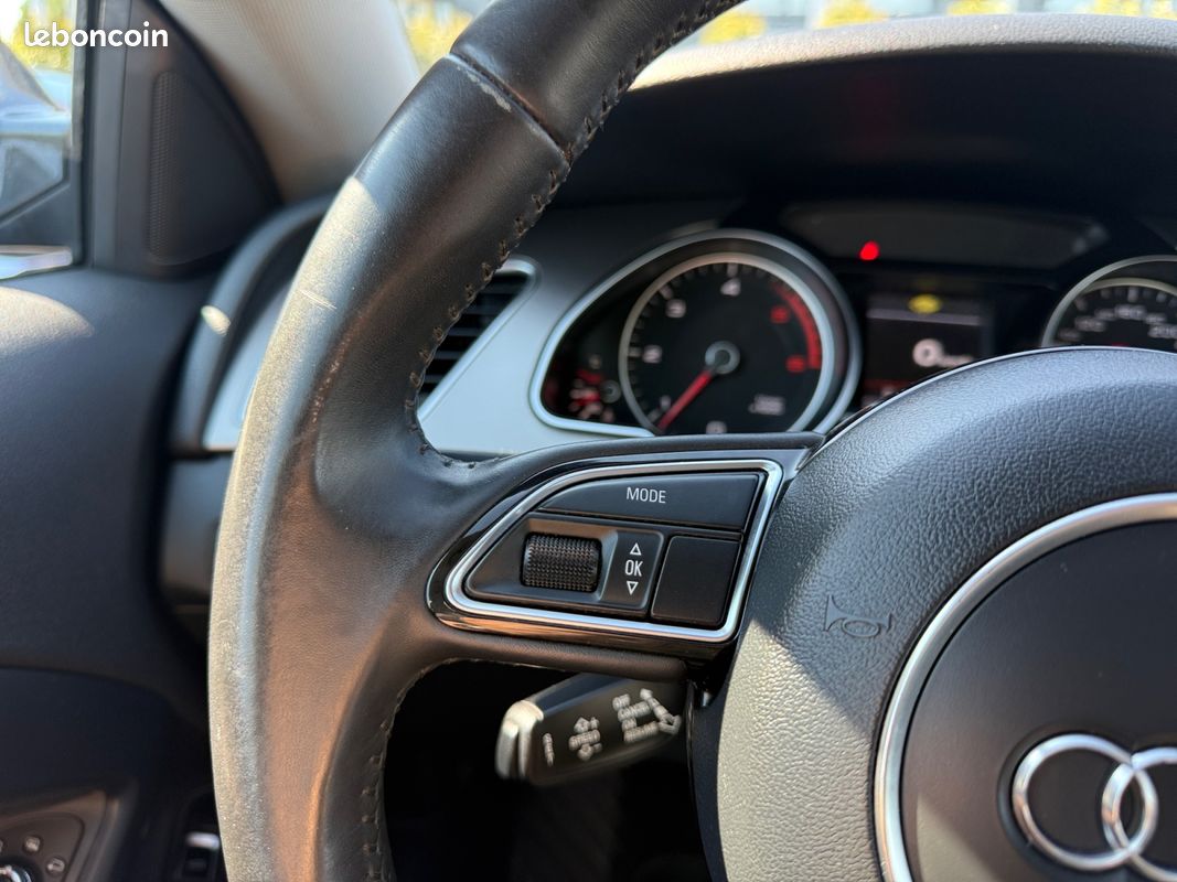 AUDI A5 COUPE 2.0 TDI AMBIENTE 177Ch Garantie 12 mois / SUIVI COMPLET AUDI (image 24)