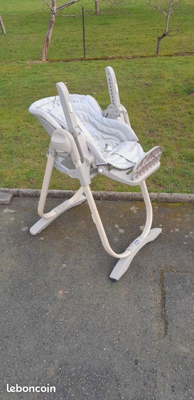 Chaise haute (image 2)
