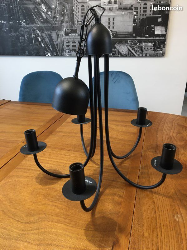 2 Lustres IKEA noir 5 branches (image 1)