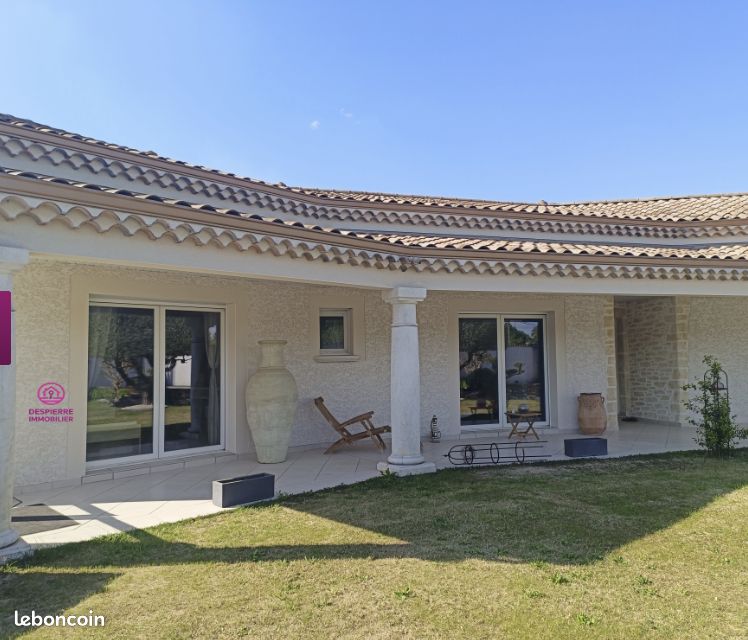 Maison 5 pièces 200 m² · à Saint-Rambert-d'Albon · 200 m² · 499 000 €