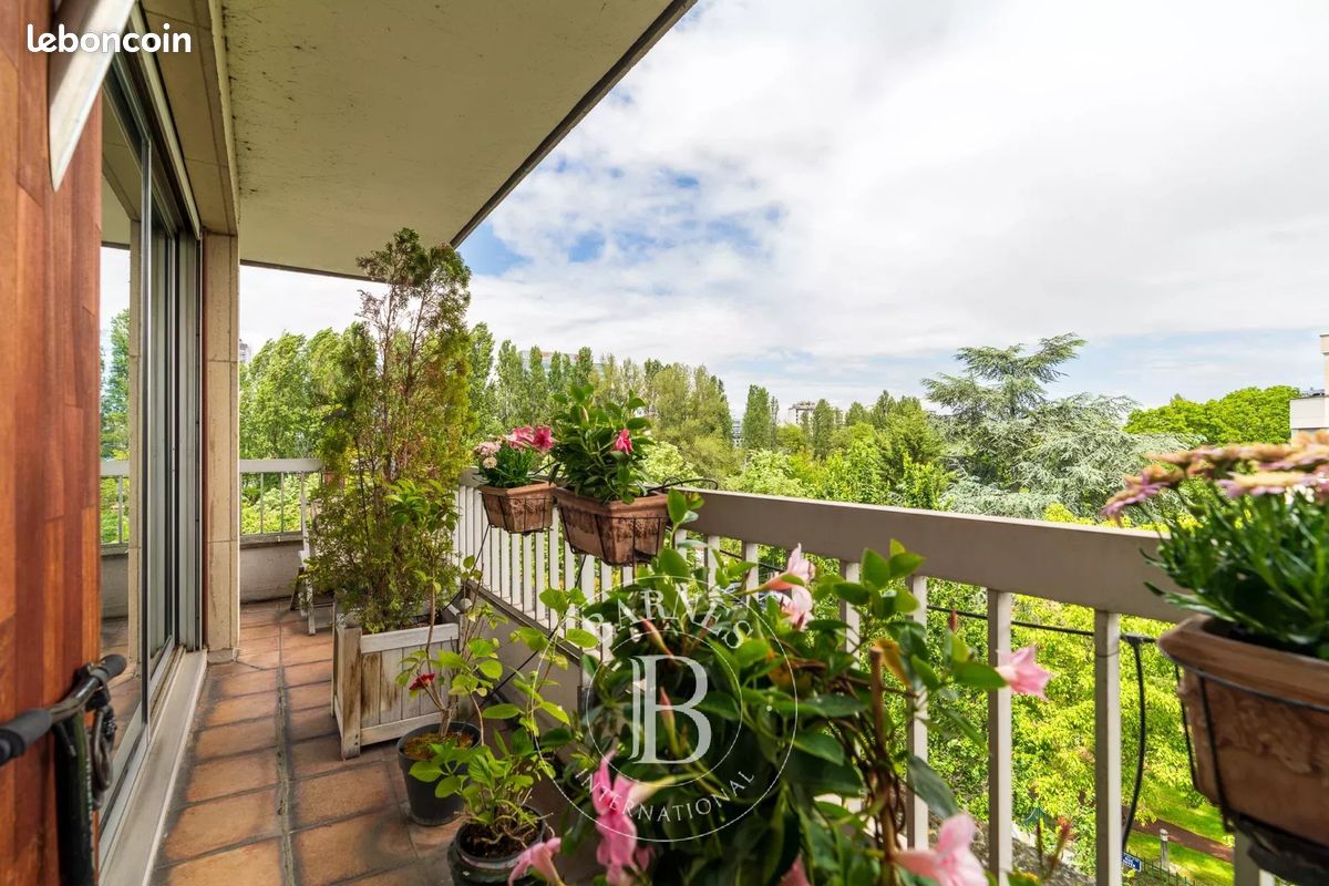 Appartement 4 pièces 93 m² · à Neuilly-sur-Seine · 93 m² · 950 000 €