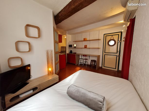 Studio 1 pièce 20 m²