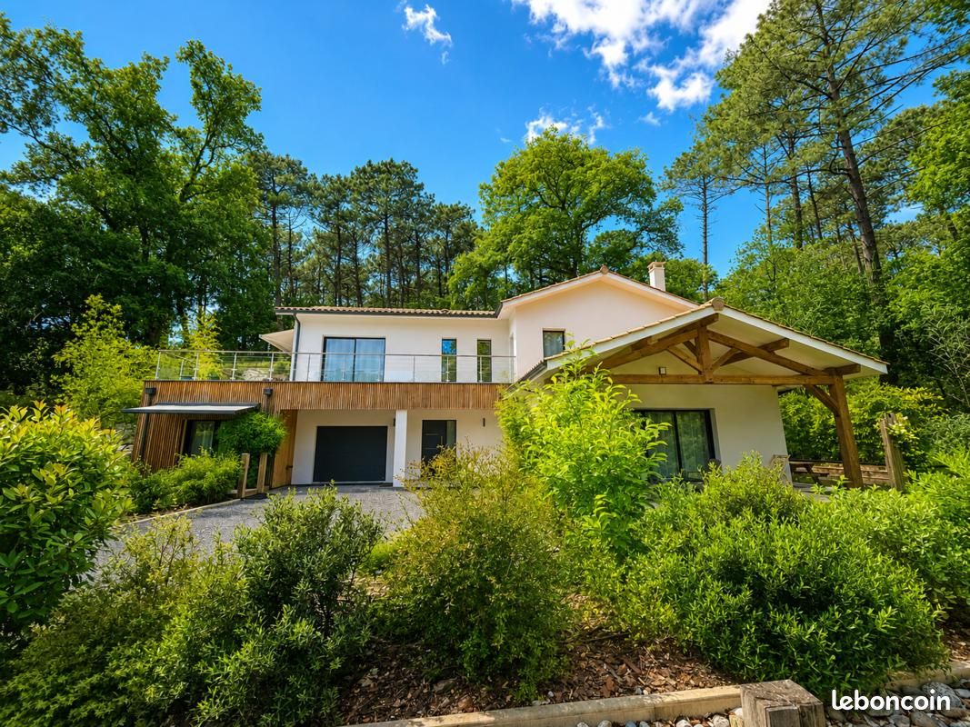 Maison 7 pièces 207 m² · à Biscarrosse · 207 m² · 895 000 €