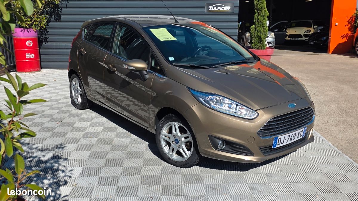Ford fiesta 1.6 tdci 95 buissnes (image 2)