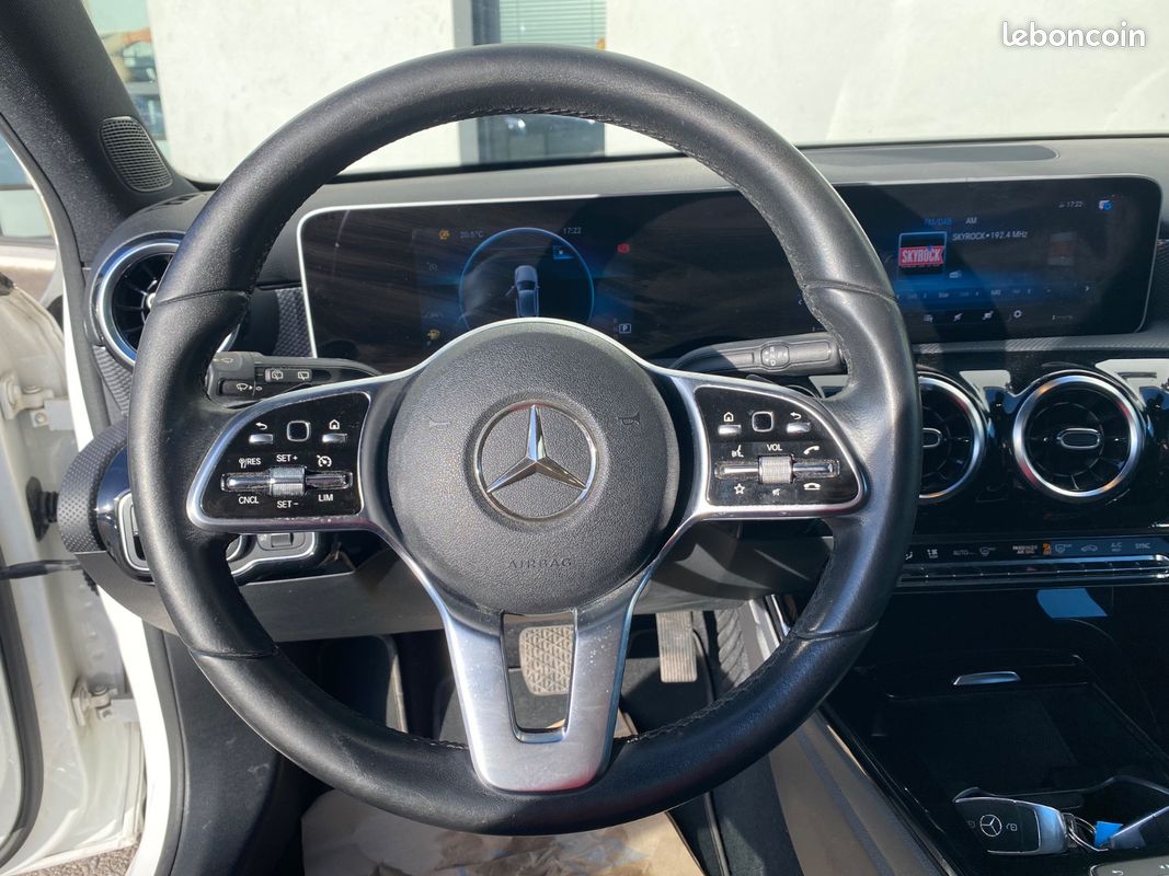 Mercedes A 180 d PROGRSSIVE LINE DCT (image 15)