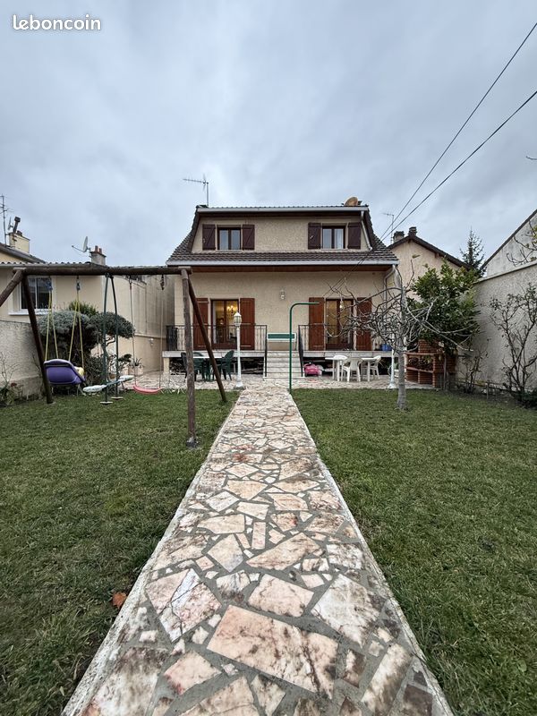 Maison 6 pièces 115 m² · au Blanc-Mesnil · 115 m² · 425 000 €