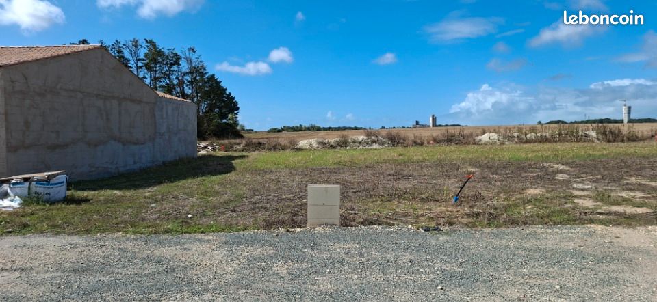 Terrain 398 m² · à Mornac-sur-Seudre · 99 500 €