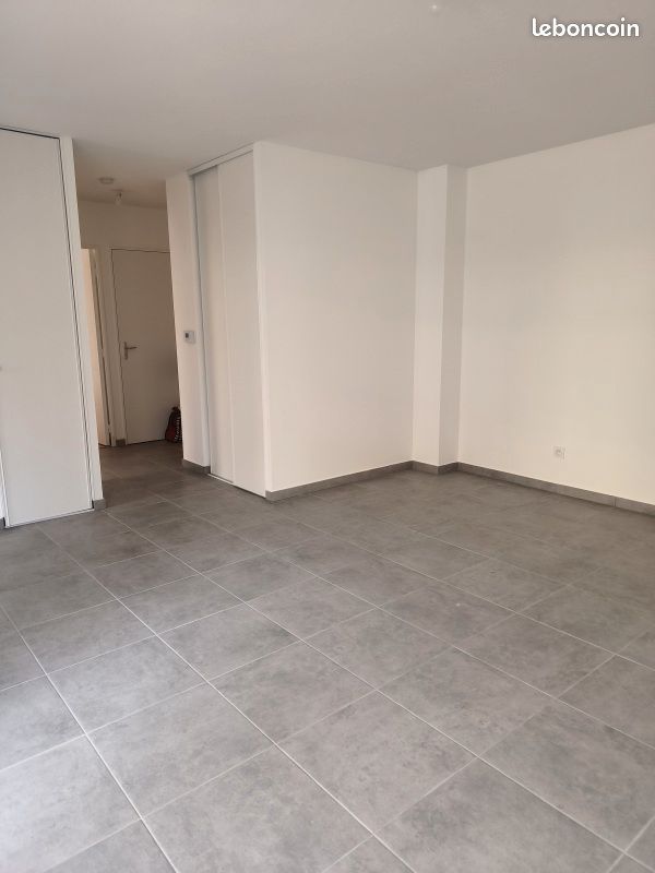 Appartement a louer villefranche-sur-saone - 3 pièce(s) - 61 m2 - Surfyn