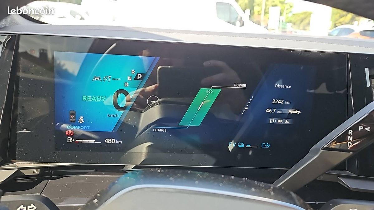 Renault espace e tech full hybrid 200 gsr2 techno (image 14)