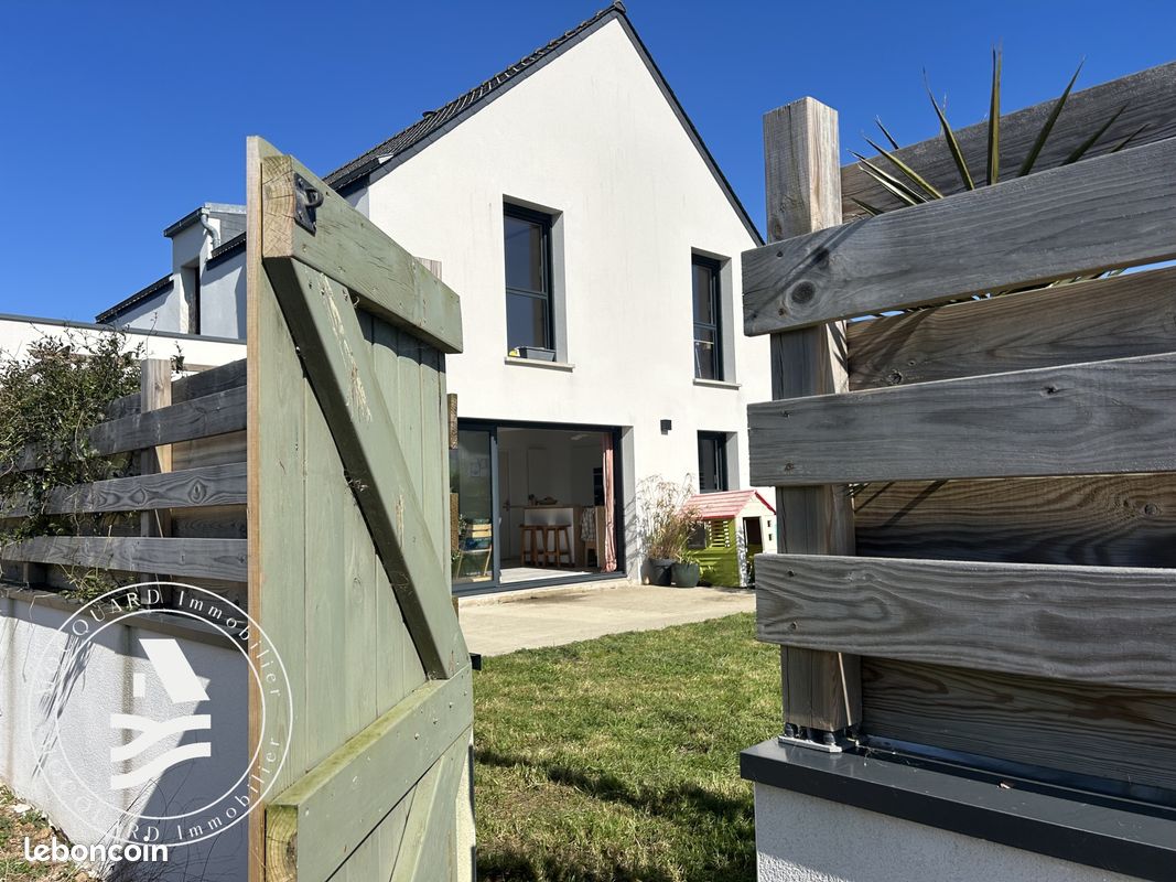 Maison 6 pièces 140 m² · à Crach · 140 m² · 510 000 €