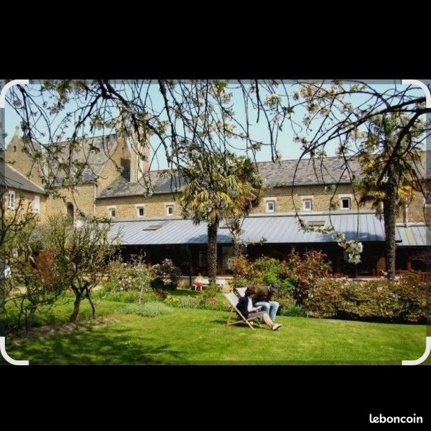 Maison 10 pièces 100 m² · à Bains-sur-Oust · 100 m² · 800 €/mois