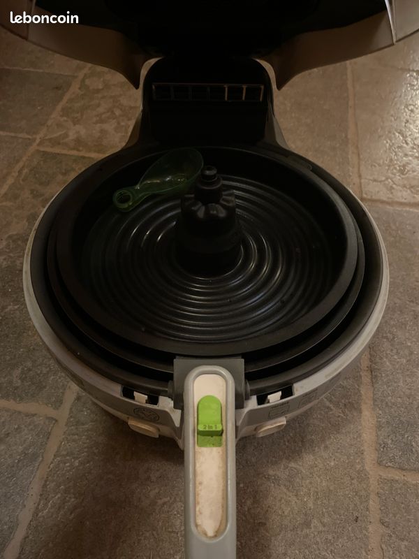 Friteuse sans huile SEB Actifry 2 en 1 – Très bon état (image 3)