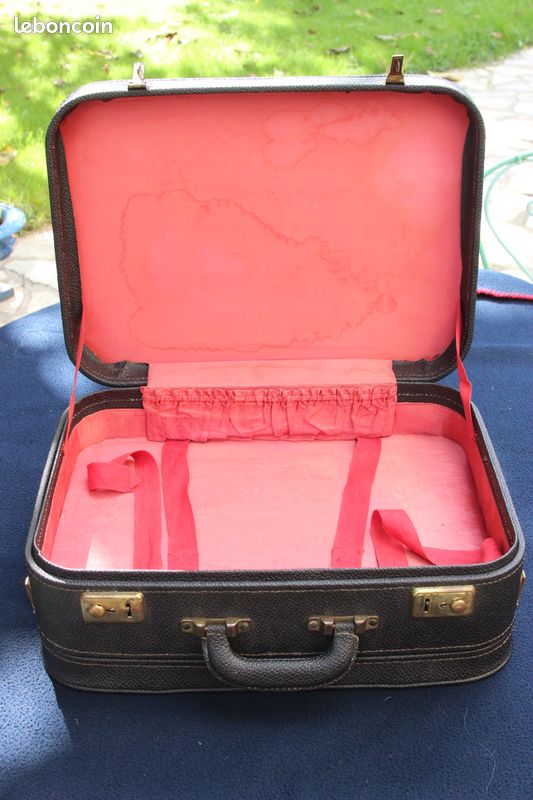 Valisette deux compartiments (trousse de toilette et habits) (image 4)