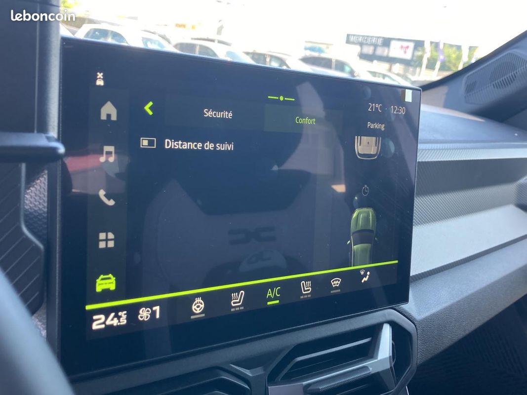 DACIA DUSTER 1.2 mild hybrid 140 journey (image 26)