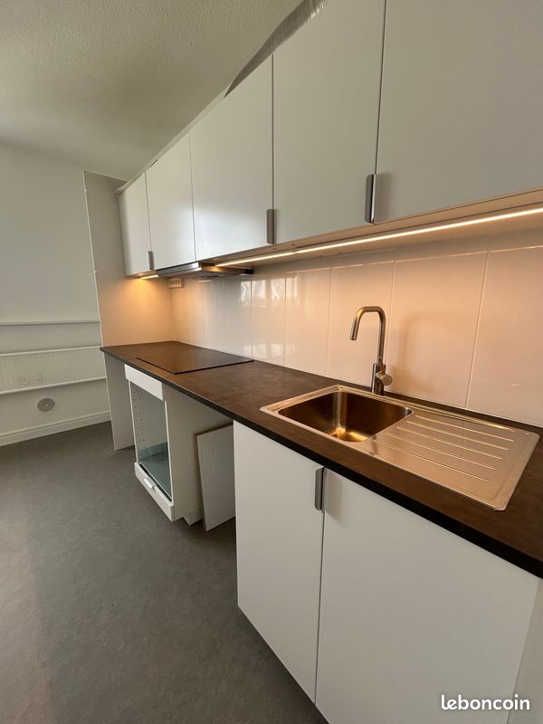 Appartement 3 pièces 63 m² · à Saint-Étienne · 63 m² · 630 €/mois