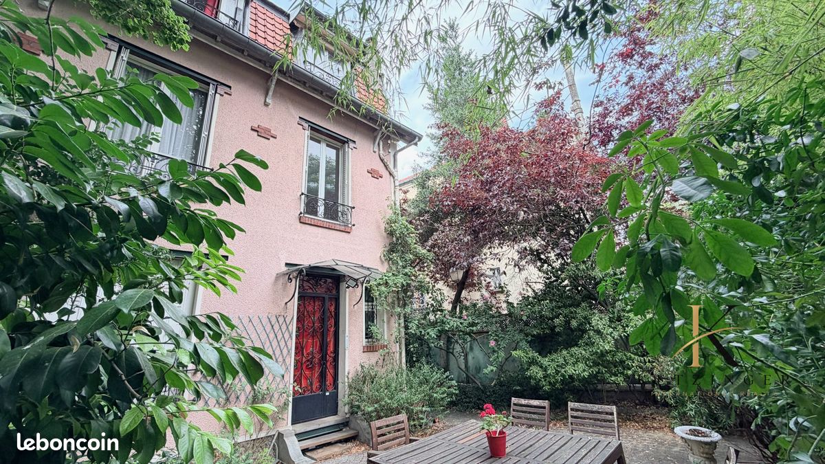 Maison 7 pièces 158 m² · à Paris · 158 m² · 1 895 000 €