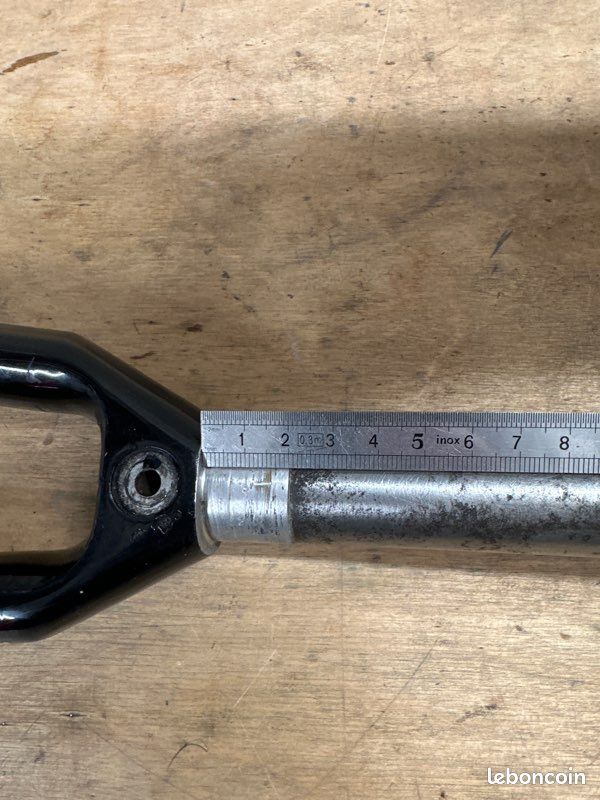 Fourche Colnago carbone - Équipements vélos