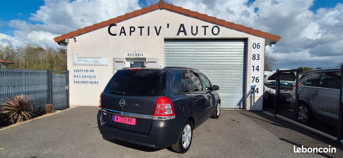 ZAFIRA 1.7CDTI 110 FAMILY 7 Places - RÉVISION/DISTRIBUTION OK (image 2)