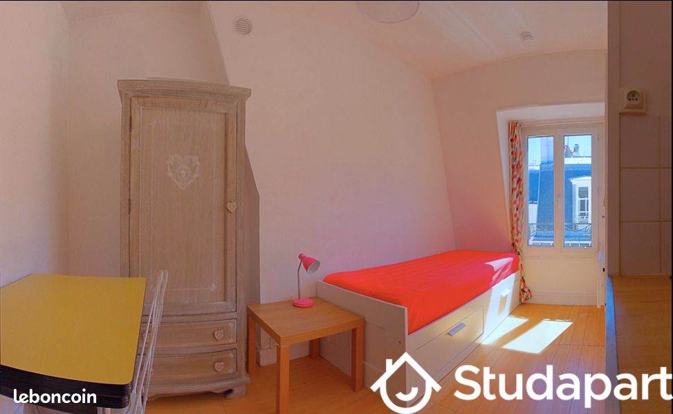 Appartement 1 pièce 14 m² · à Paris · 14 m² · 944 €/mois