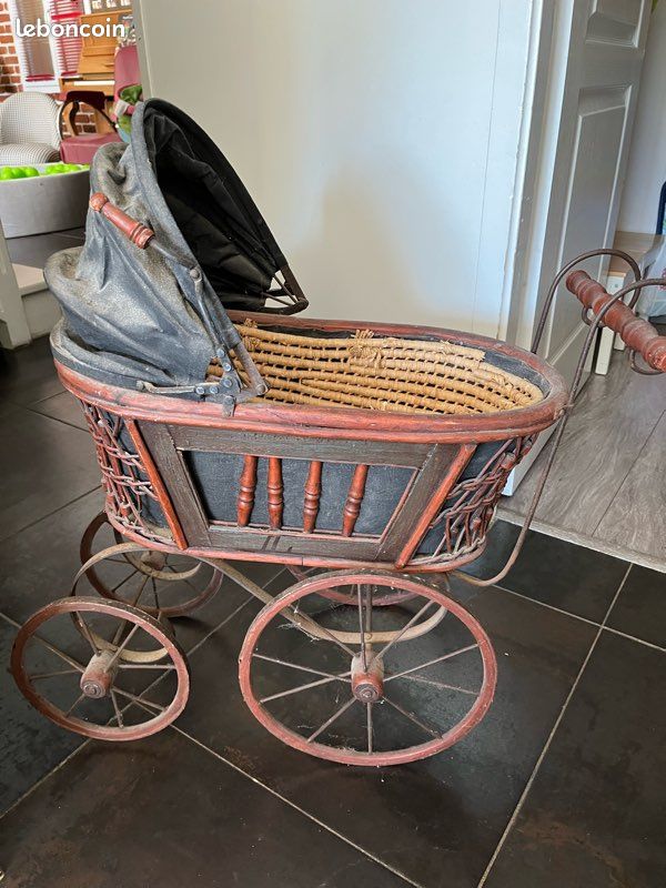 Landeau de poupée vintage 1940 a 50 ; h70x80x45 jouet