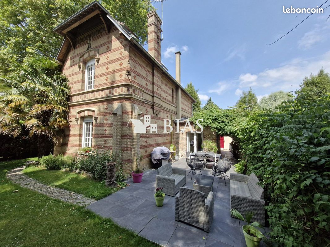 Maison 6 pièces 145 m² · à Louviers · 145 m² · 299 000 €