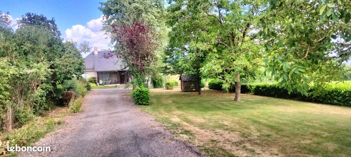 Maison 5 pièces 136 m² · à Quins · 136 m² · 250 000 €