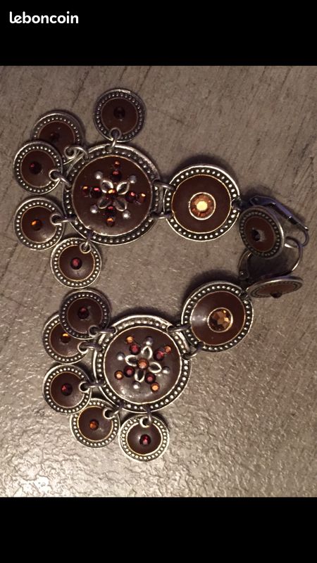 Boucles d'oreilles Gas bijoux (image 1)
