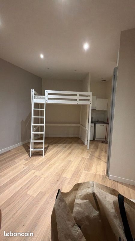 Appartement 1 pièce 25 m² · à Bordeaux · 25 m² · 640 €/mois