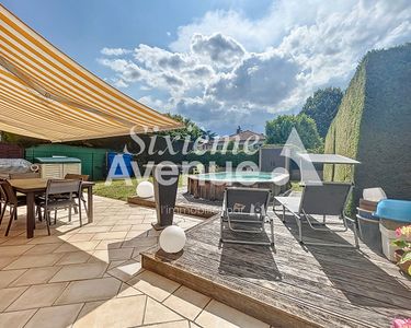Maison 380 000 € - 111 m²