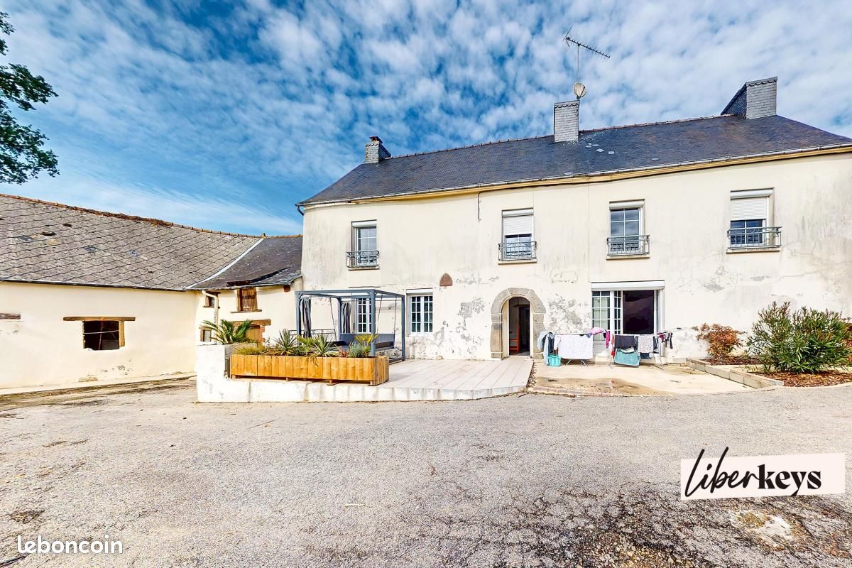Maison 7 pièces 237 m² · à Mohon · 237 m² · 243 000 €