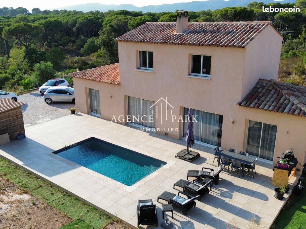 Maison 4 pièces 117 m² · à Fréjus · 117 m² · 600 000 €
