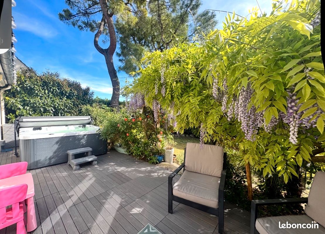 Maison 5 pièces 140 m² · à Vert-le-Petit · 140 m² · 342 000 €