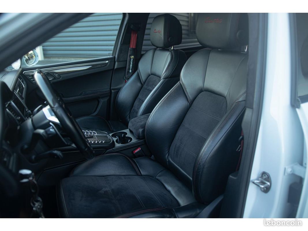 PORSCHE MACAN Turbo Pack Performance 440ch 3.6i V6 - 440 - BV PDK TYPE 95B (image 7)