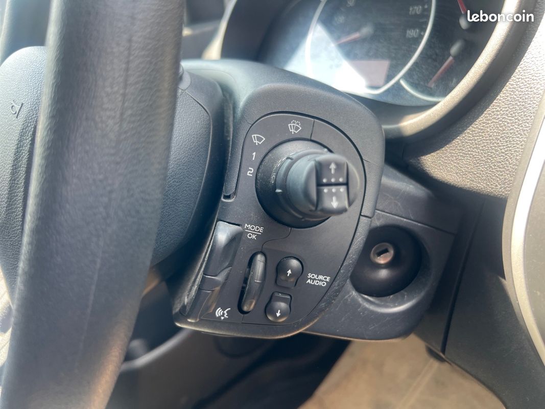 RENAULT KANGOO EXPRESS 1.5 BLUE DCI 80 Air Link 80Ch camera de recul radar AR carplay antivol cabine Garantie 12 mois (image 23)